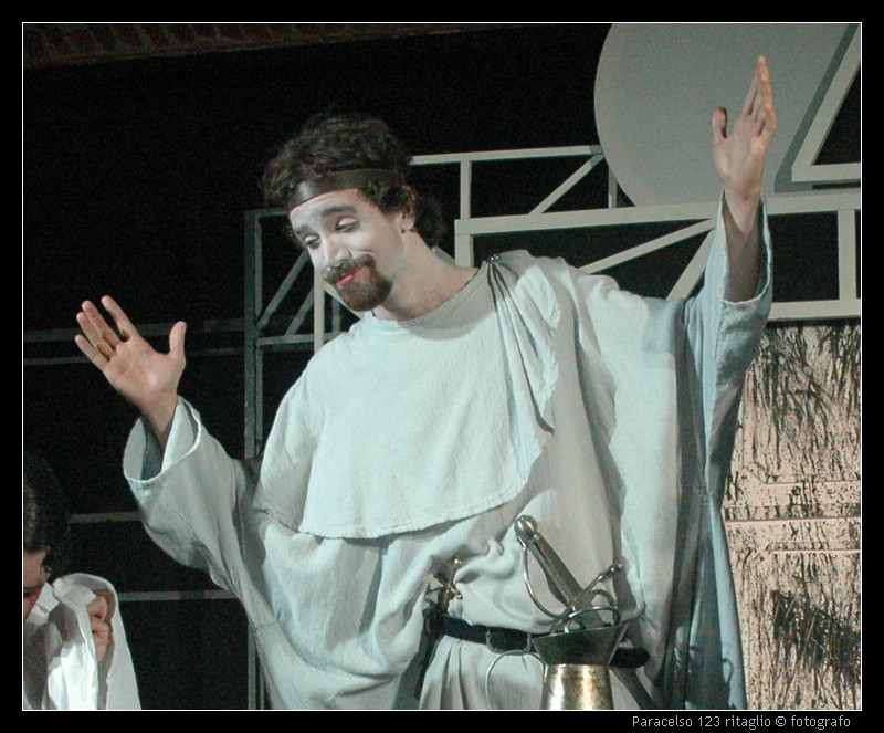 Paracelso 123 ritaglio.jpg