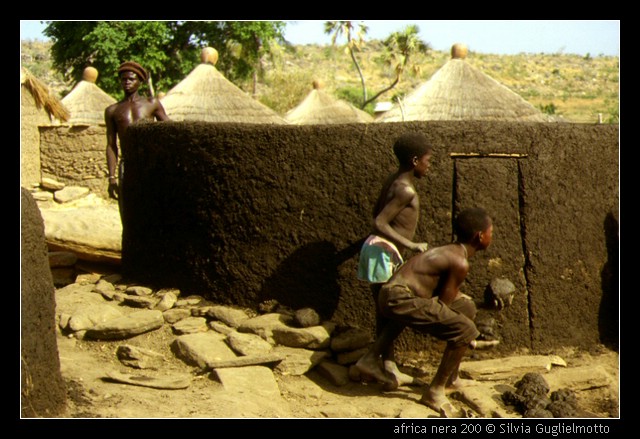 africa nera 200.jpg