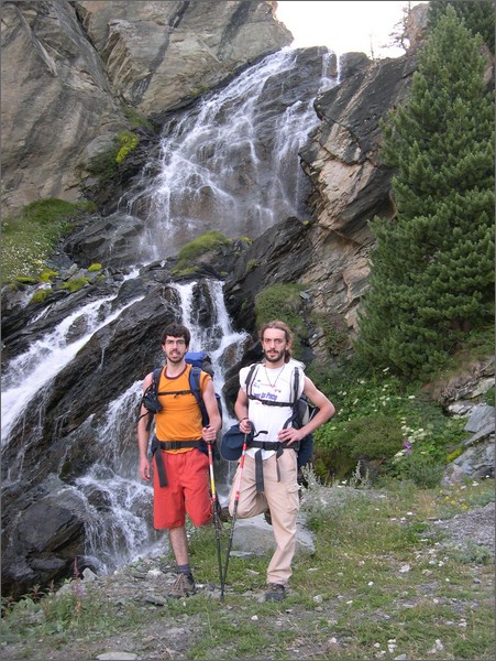 DSCN2268.jpg (120 KB)