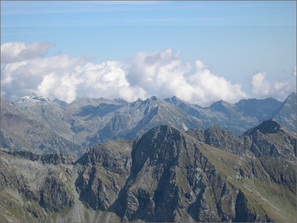 DSCN1946.JPG (70,0 KB)